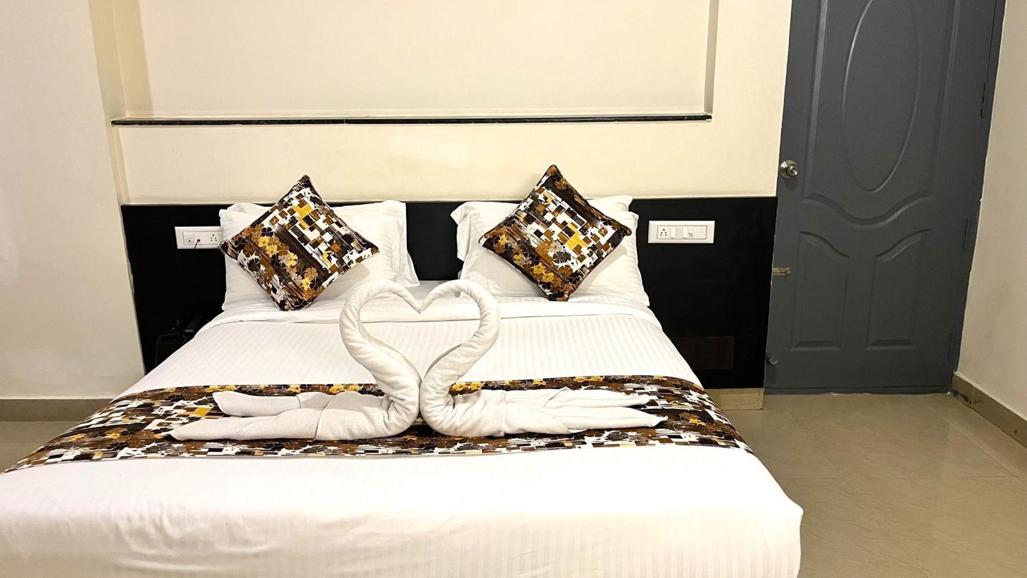 Athasri Hotel Hsr Layout Bangalore Extérieur photo