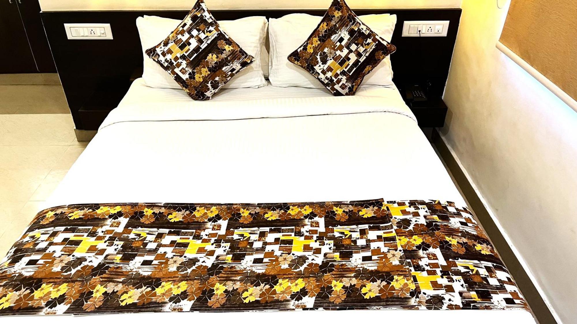 Athasri Hotel Hsr Layout Bangalore Extérieur photo
